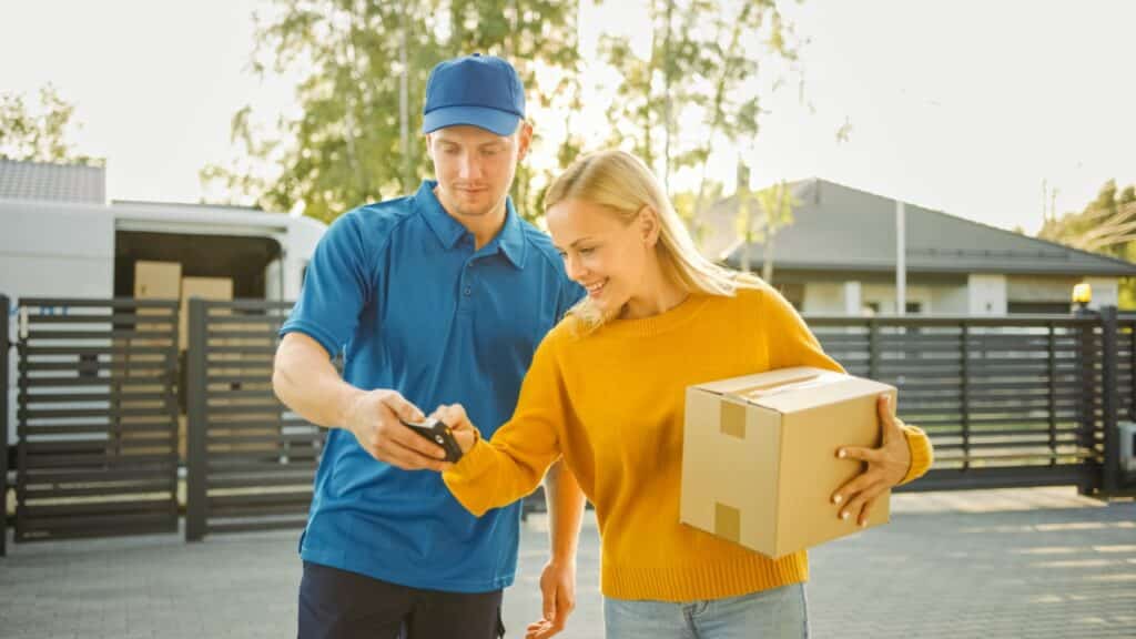 Delivery driver capturing an electronic signature POD on a mobile device