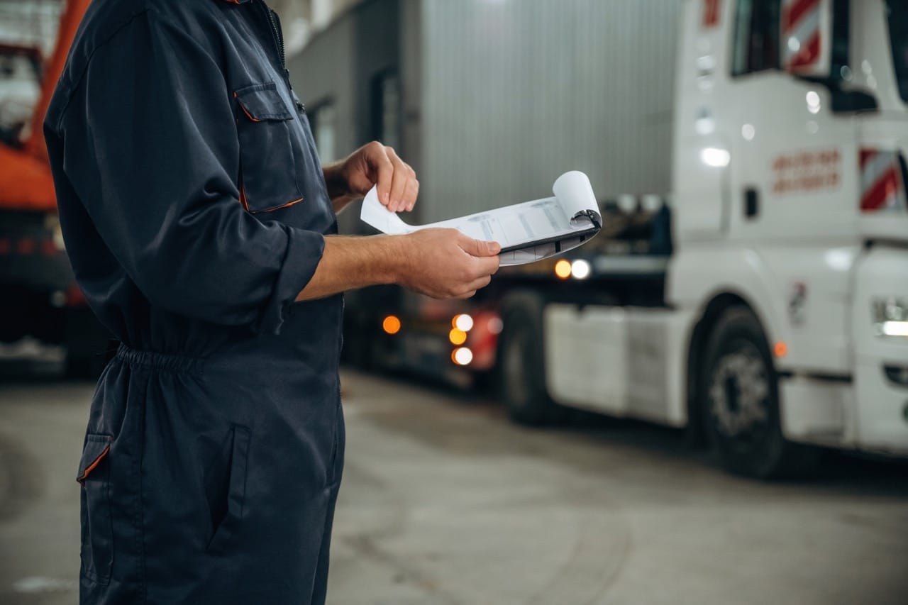 Freight broker retrieving carrier insurance certificates during a shipper vendor compliance audit