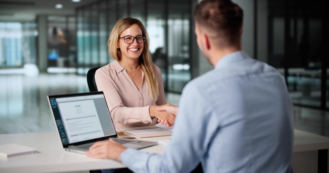 Read more about the article How to Automate HR Document Workflows from Hire to Retire